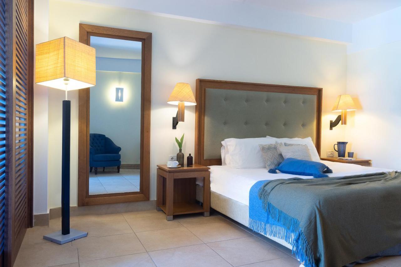 Giannoulis - Cavo Spada Luxury Sports & Leisure Resort & Spa Kolimvarion Bagian luar foto